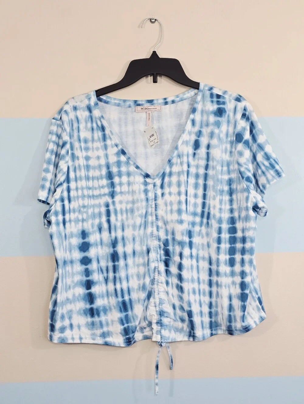 BCBGeneration Blue Tie-Dye V-Neck Drawstring Tee - Picture 2 of 8
